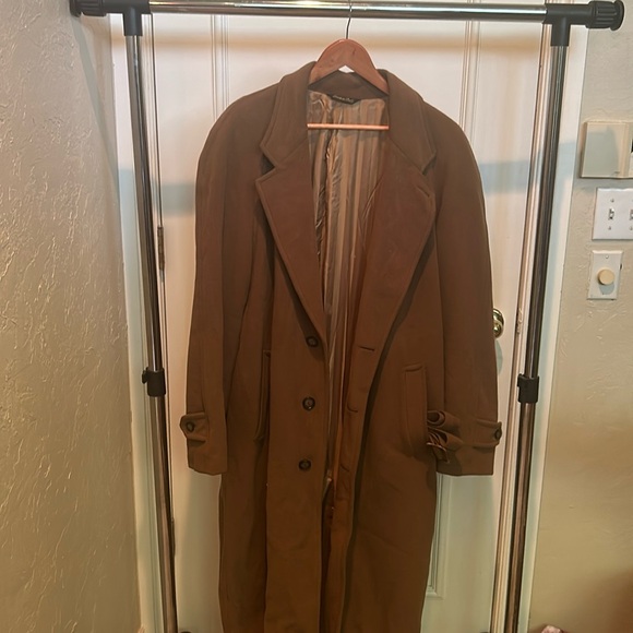 Carmel Size 42 Mario Valente Italian Wool & Cashmere Overcoat - Picture 1 of 13